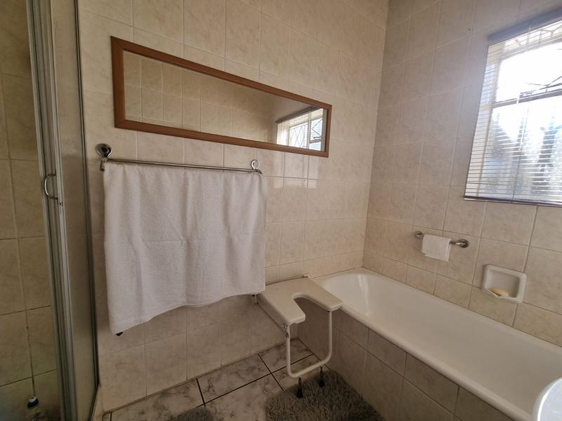 4 Bedroom Property for Sale in Florentia Gauteng