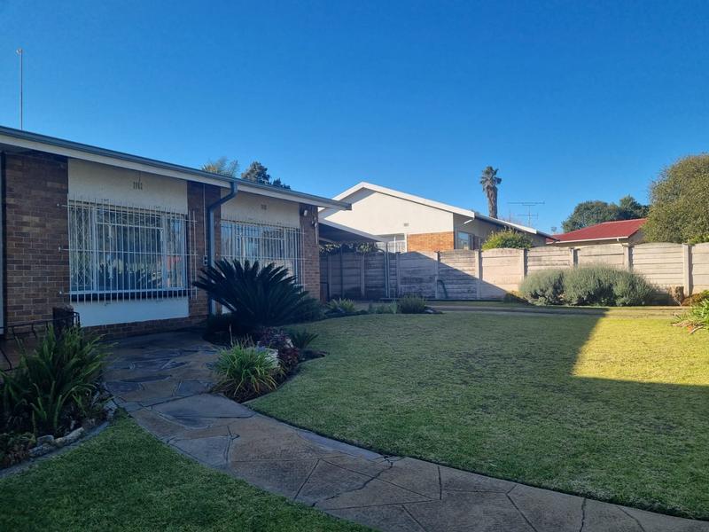 4 Bedroom Property for Sale in Florentia Gauteng