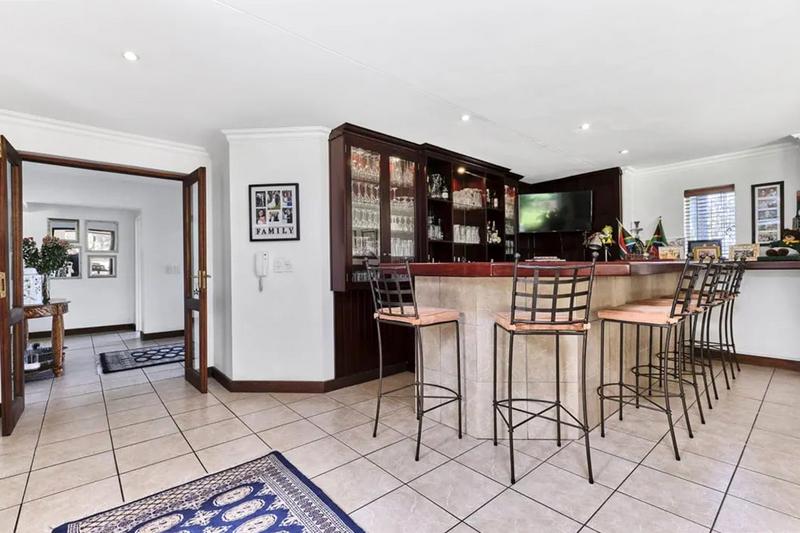 4 Bedroom Property for Sale in Morningside Gauteng