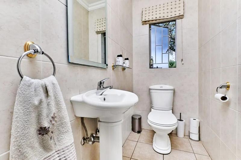 4 Bedroom Property for Sale in Morningside Gauteng