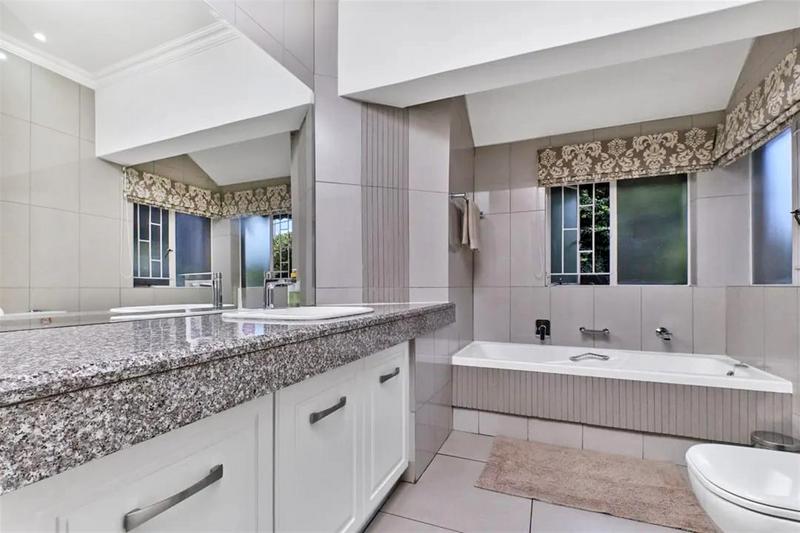 4 Bedroom Property for Sale in Morningside Gauteng