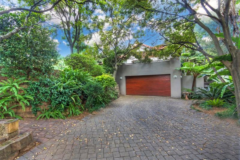 4 Bedroom Property for Sale in Morningside Gauteng