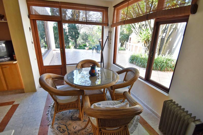 6 Bedroom Property for Sale in Hurlingham Gauteng
