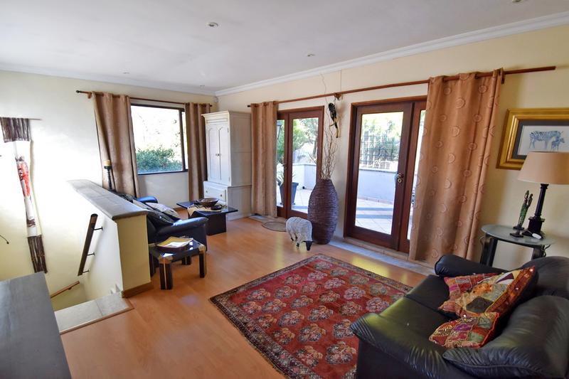 6 Bedroom Property for Sale in Hurlingham Gauteng