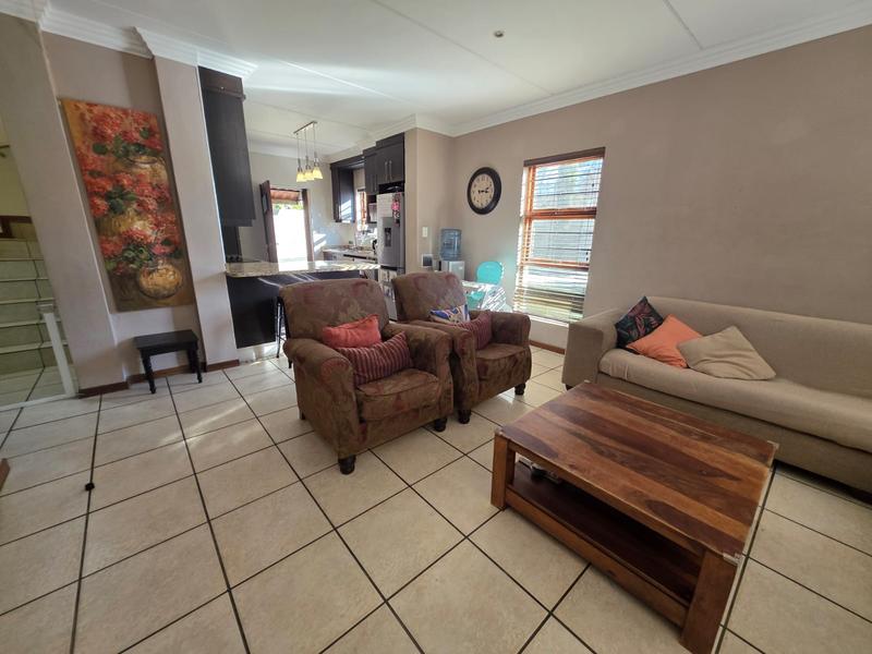 4 Bedroom Property for Sale in Sunninghill Gauteng