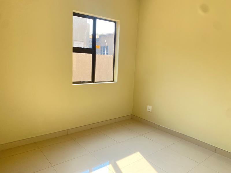 To Let 1 Bedroom Property for Rent in Wierda Park Gauteng