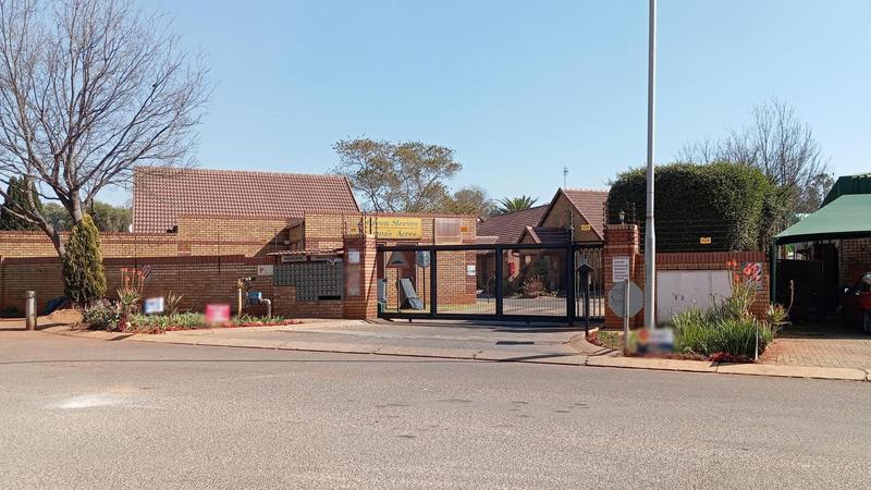 3 Bedroom Property for Sale in Clubview Gauteng