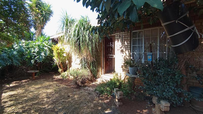 3 Bedroom Property for Sale in Clubview Gauteng