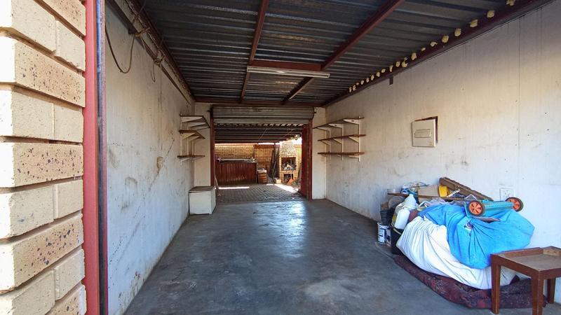 3 Bedroom Property for Sale in Clubview Gauteng