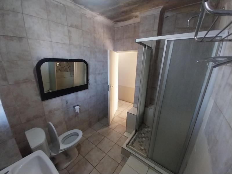 2 Bedroom Property for Sale in Laudium Gauteng