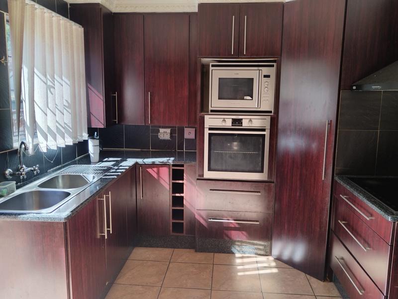 3 Bedroom Property for Sale in Danville Gauteng