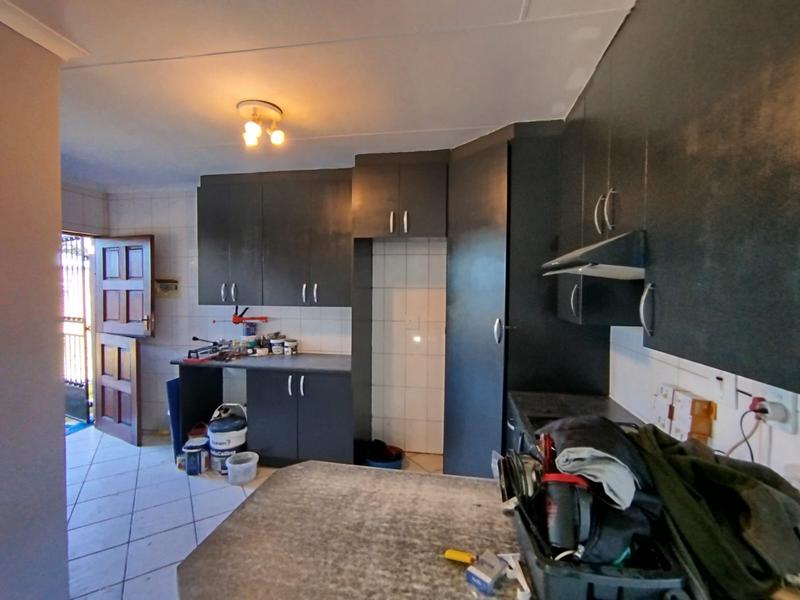 To Let 3 Bedroom Property for Rent in Parkrand Gauteng