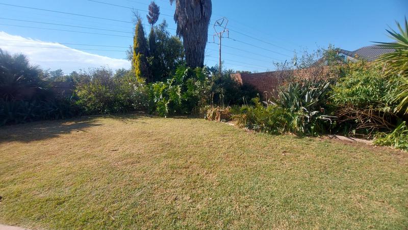 3 Bedroom Property for Sale in Freeway Park Gauteng