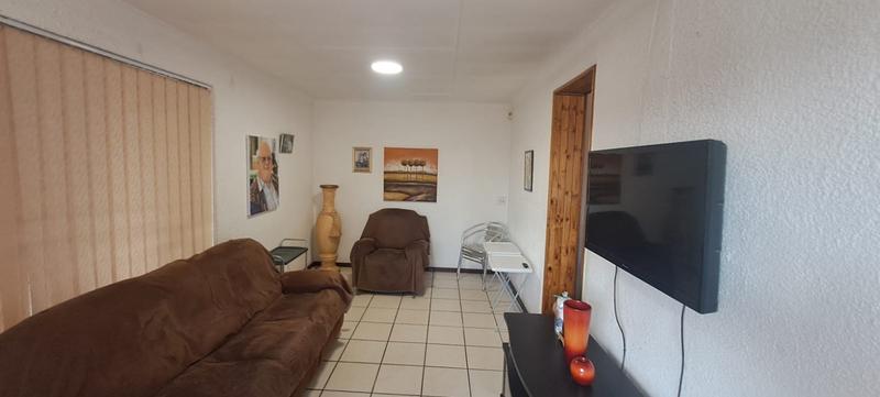 3 Bedroom Property for Sale in Groeneweide Gauteng