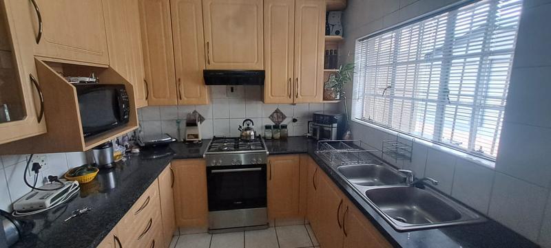 3 Bedroom Property for Sale in Groeneweide Gauteng