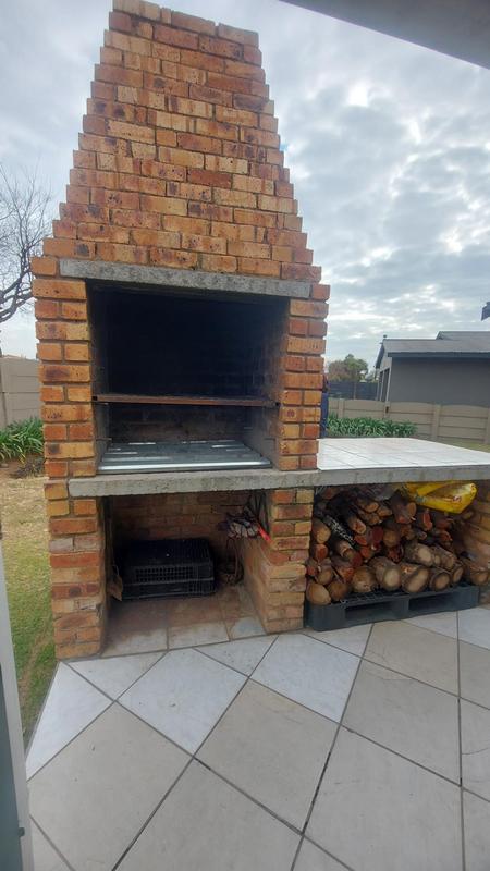 3 Bedroom Property for Sale in Van Dyk Park Gauteng