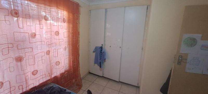 5 Bedroom Property for Sale in Windmill Park Gauteng