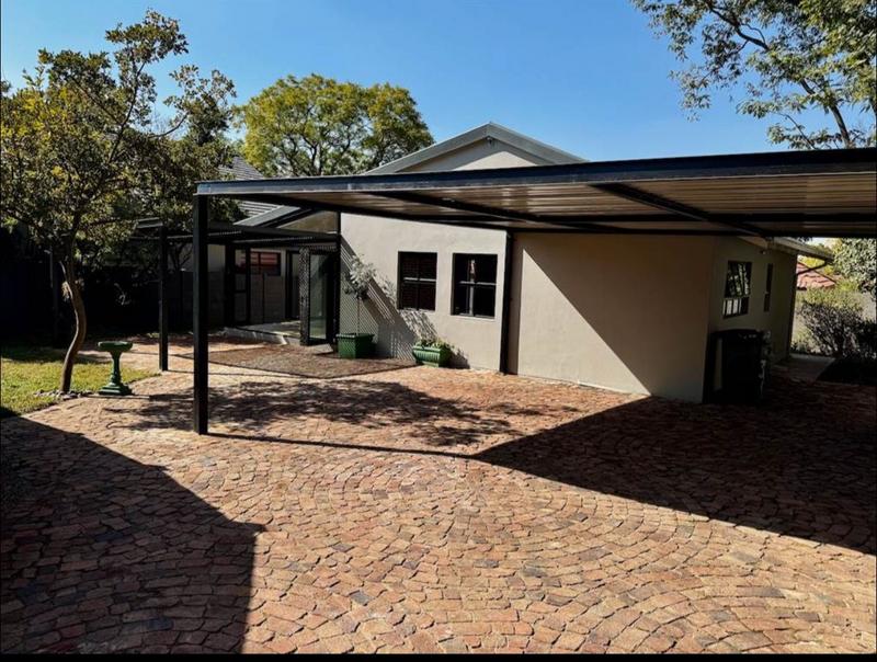 To Let 3 Bedroom Property for Rent in Bryanston Gauteng
