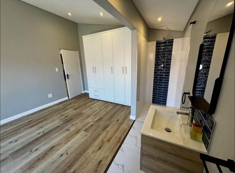 To Let 3 Bedroom Property for Rent in Bryanston Gauteng