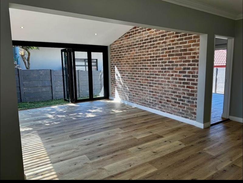 To Let 3 Bedroom Property for Rent in Bryanston Gauteng