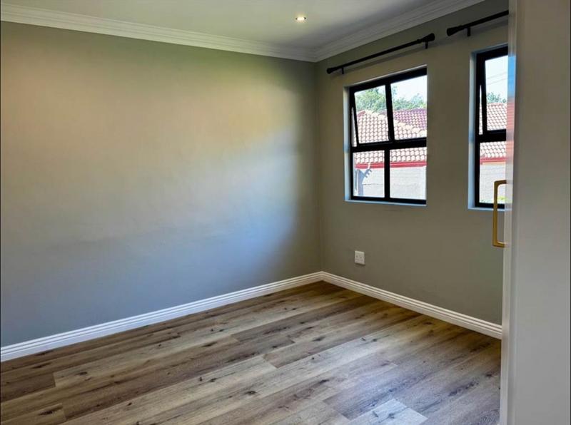 To Let 3 Bedroom Property for Rent in Bryanston Gauteng