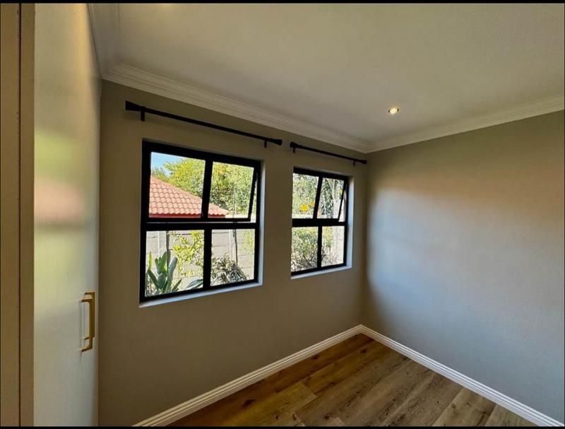 To Let 3 Bedroom Property for Rent in Bryanston Gauteng
