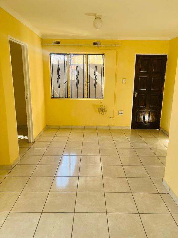 3 Bedroom Property for Sale in Protea Glen Gauteng