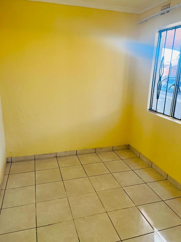 3 Bedroom Property for Sale in Protea Glen Gauteng