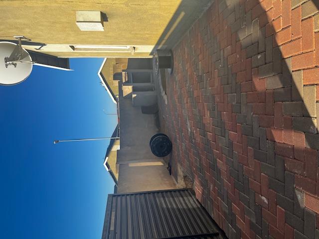 3 Bedroom Property for Sale in Windmill Park Gauteng