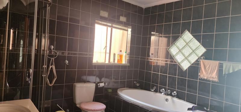 To Let 3 Bedroom Property for Rent in Elspark Gauteng