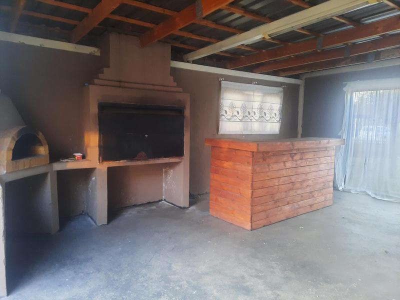 3 Bedroom Property for Sale in Arcon Park Gauteng