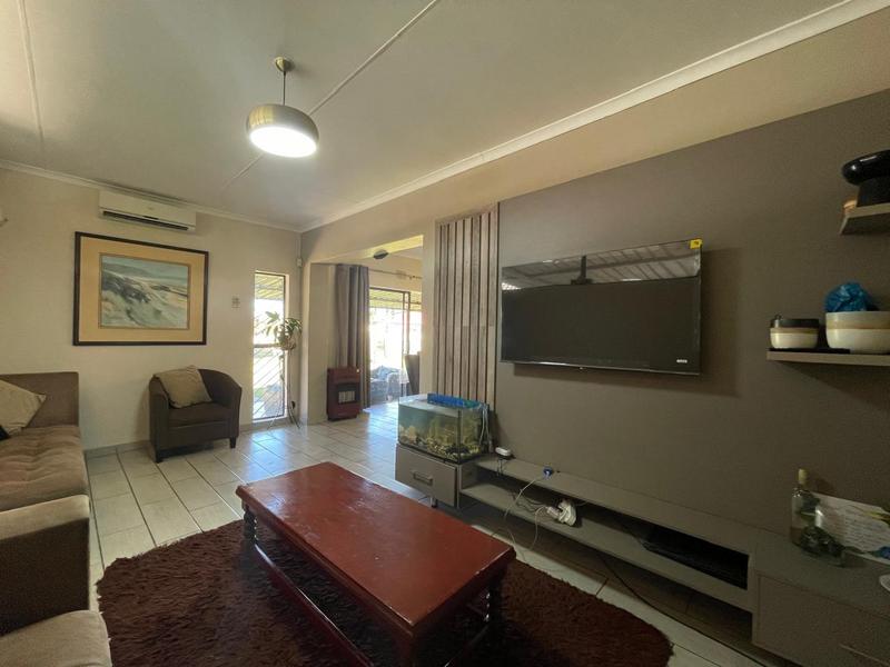 4 Bedroom Property for Sale in Arcon Park Gauteng