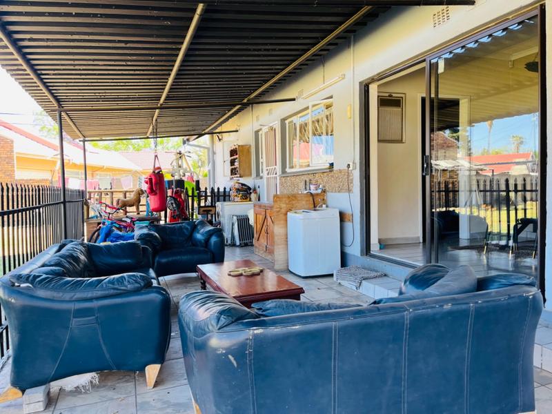 4 Bedroom Property for Sale in Arcon Park Gauteng
