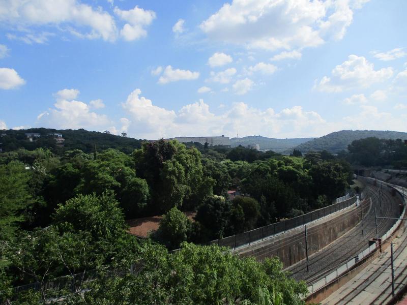 To Let 1 Bedroom Property for Rent in Nieuw Muckleneuk Gauteng