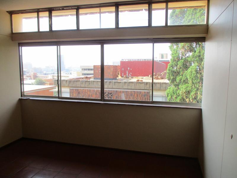 To Let 1 Bedroom Property for Rent in Nieuw Muckleneuk Gauteng