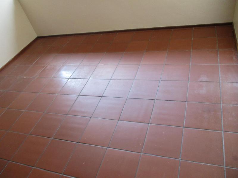 To Let 1 Bedroom Property for Rent in Nieuw Muckleneuk Gauteng