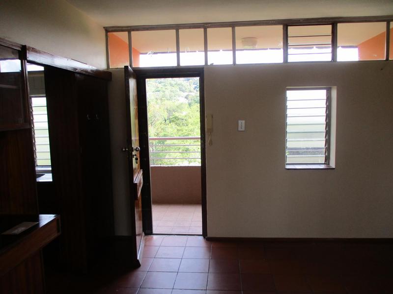 To Let 1 Bedroom Property for Rent in Nieuw Muckleneuk Gauteng