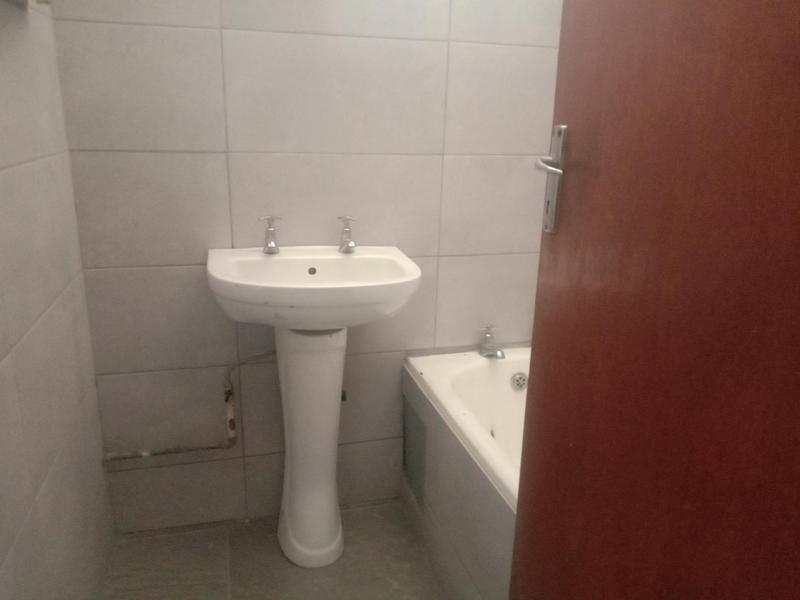 2 Bedroom Property for Sale in Sunnyside Gauteng