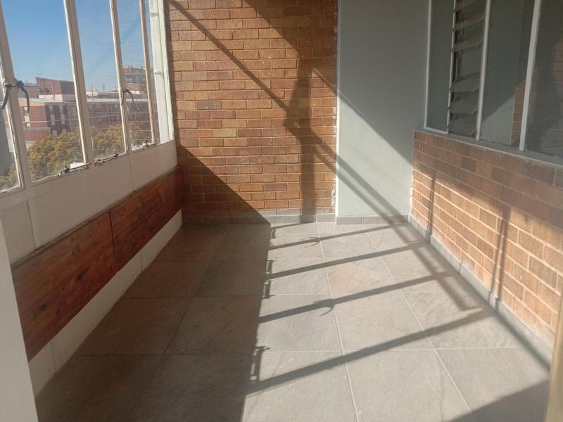 2 Bedroom Property for Sale in Sunnyside Gauteng