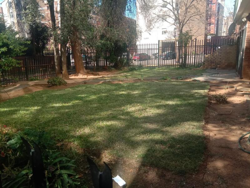 2 Bedroom Property for Sale in Sunnyside Gauteng