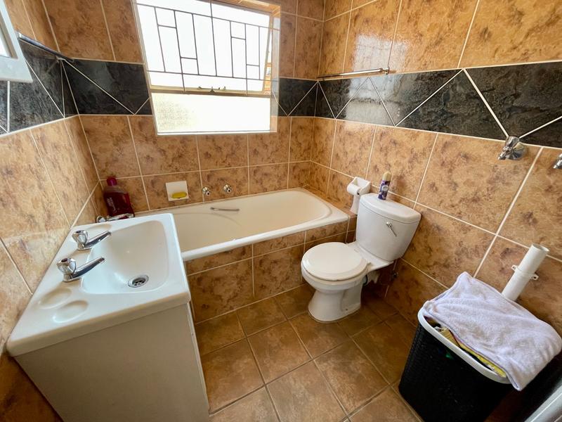 3 Bedroom Property for Sale in Rant En Dal Gauteng