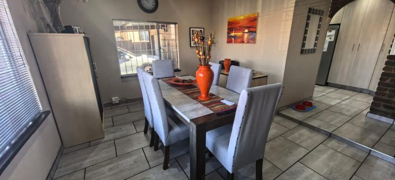 4 Bedroom Property for Sale in Witpoortjie Gauteng