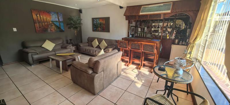 4 Bedroom Property for Sale in Witpoortjie Gauteng