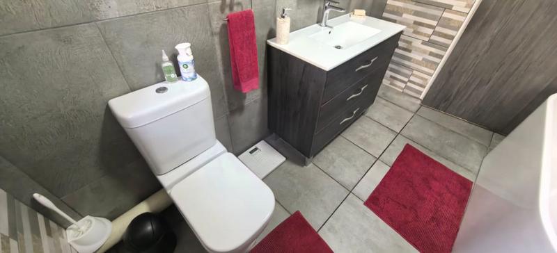 4 Bedroom Property for Sale in Witpoortjie Gauteng