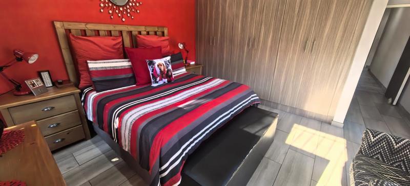 4 Bedroom Property for Sale in Witpoortjie Gauteng