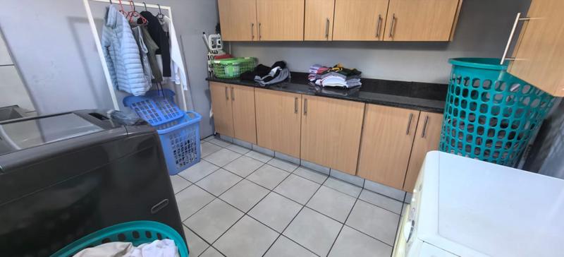 4 Bedroom Property for Sale in Witpoortjie Gauteng