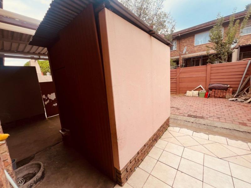 3 Bedroom Property for Sale in Silverton Gauteng