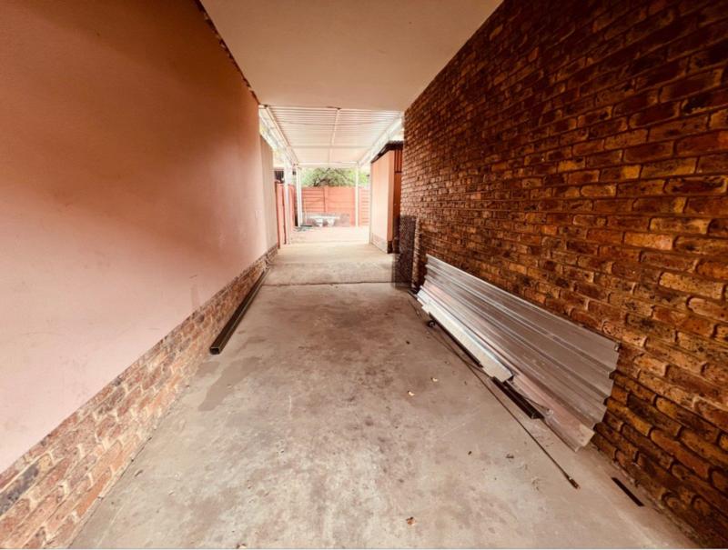 3 Bedroom Property for Sale in Silverton Gauteng