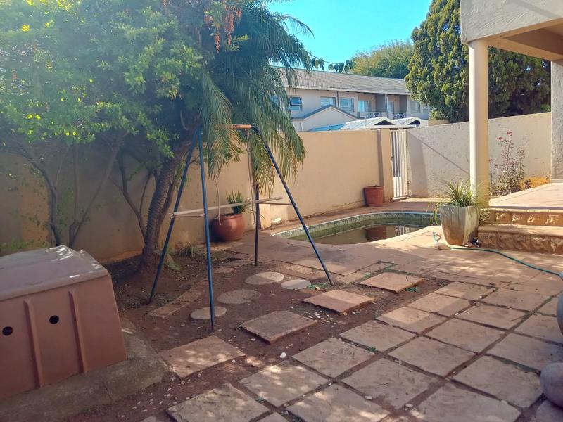 3 Bedroom Property for Sale in Wierda Park Gauteng
