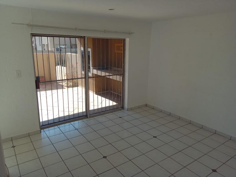 3 Bedroom Property for Sale in Wierda Park Gauteng